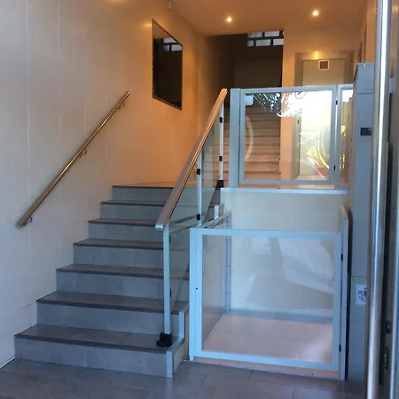 Apartman Brian. Moderno En El Centro *